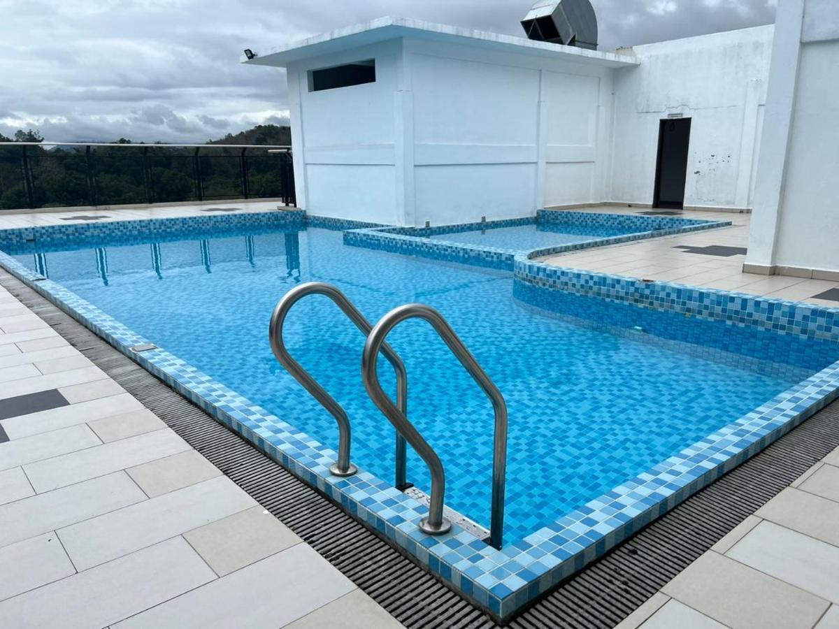 Hassma Studio Apartment At Kompleks Mutiara Gm Gua Musang Exteriör bild