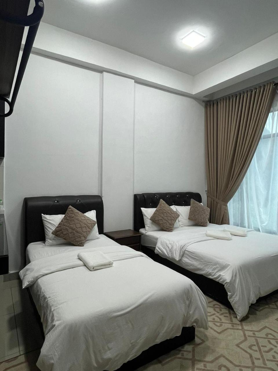Hassma Studio Apartment At Kompleks Mutiara Gm Gua Musang Exteriör bild